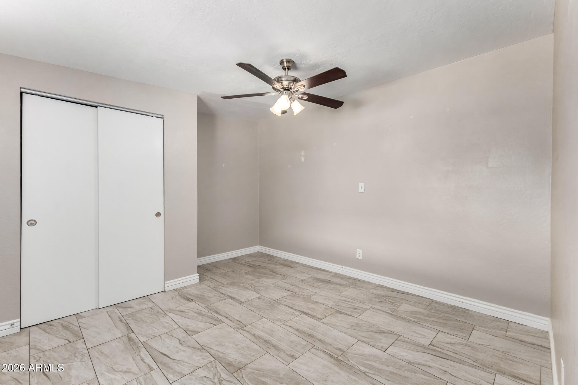 1439 East Hatcher Road Phoenix, AZ 85020 - Photo 19 of 40 19 Hatcher