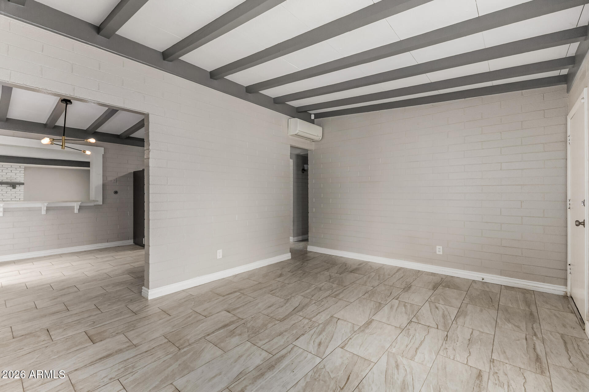 1439 East Hatcher Road Phoenix, AZ 85020 - Photo 8 of 40 08 Hatcher