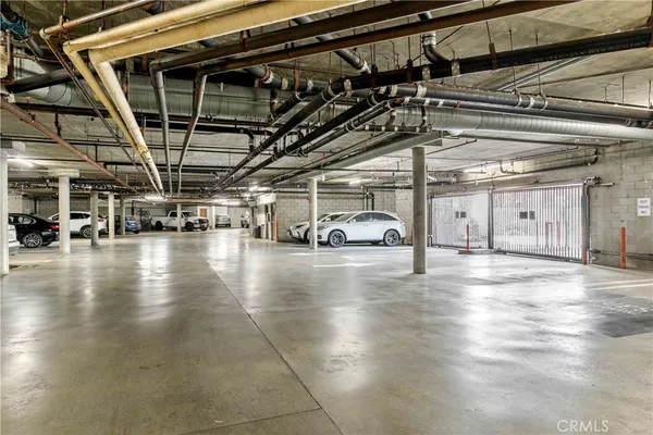 $489,000 | 4210 VÃa Arbolada, Unit 317, Los Angeles, CA 90042