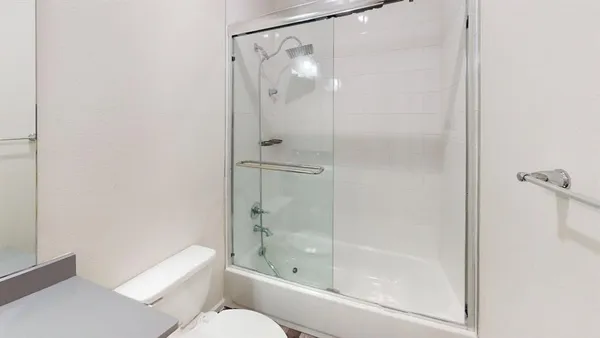 $2,575 | 16164 Doe Lk Drive, Frisco, TX 75033