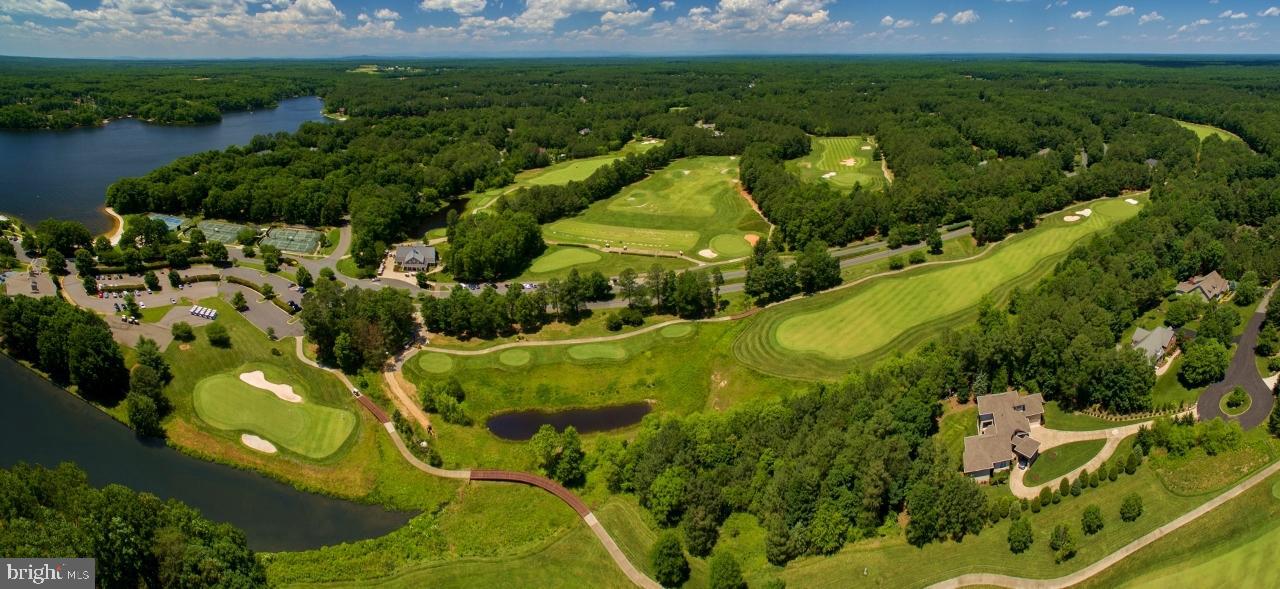 Field Circle Spotsylvania, VA 22551 - Photo 14 of 40