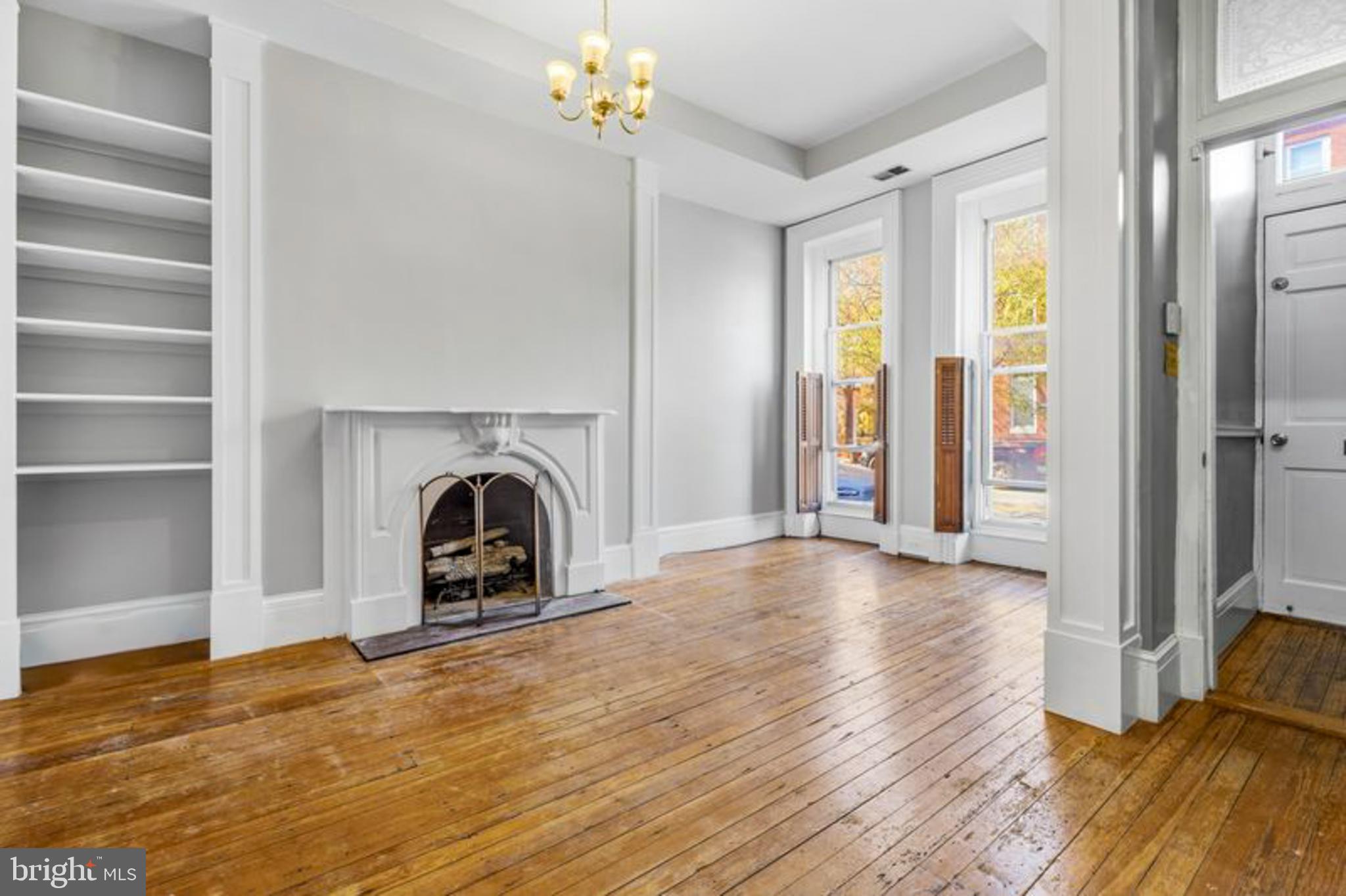 2033 East Pratt Street Baltimore, MD 21231 - Photo 16 of 61 a view of livingroom with furniture and a fireplace