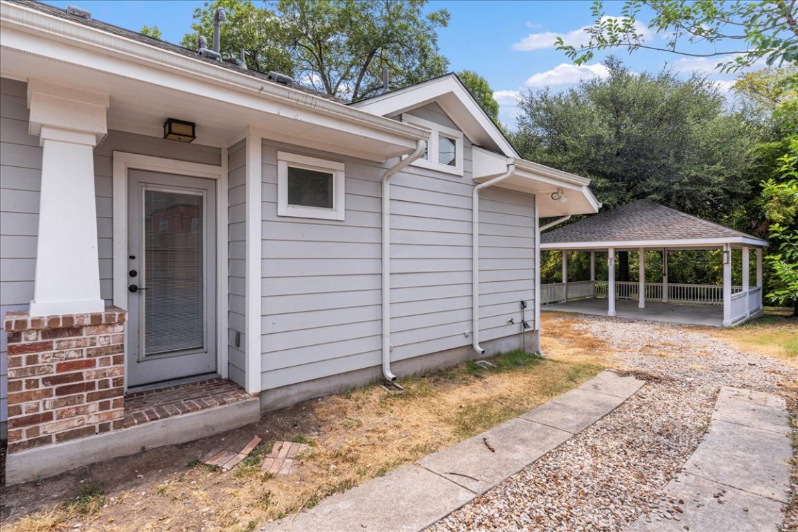 4313 Duval Street Austin, TX 78751 - Photo 11 of 40