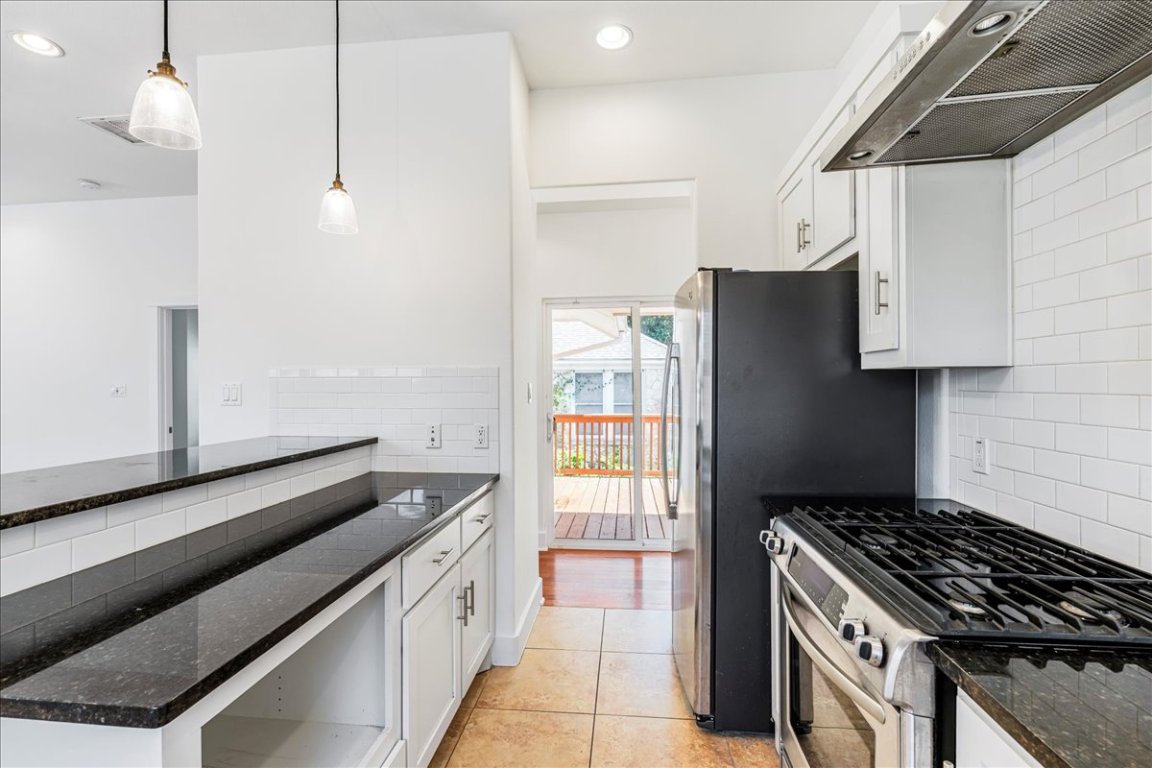 4313 Duval Street Austin, TX 78751 - Photo 14 of 40