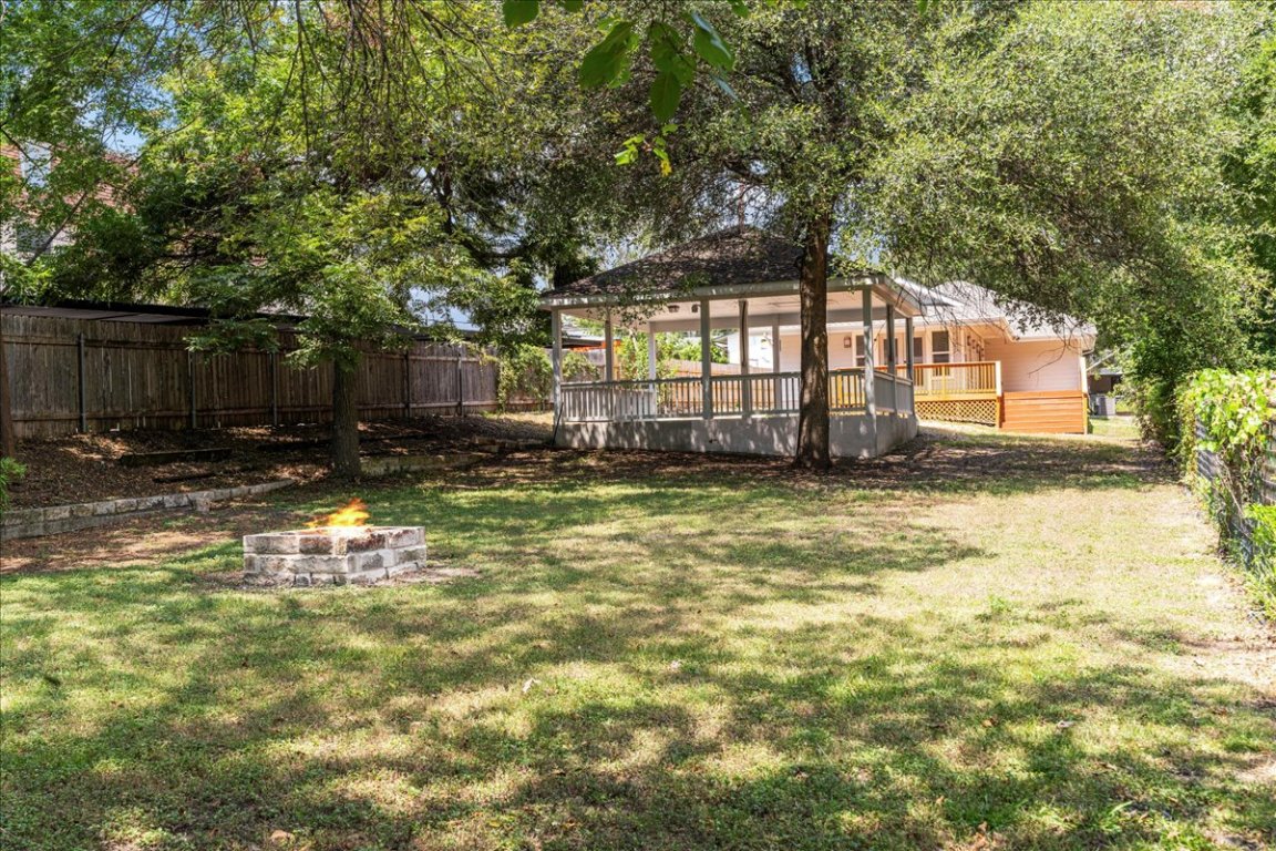4313 Duval Street Austin, TX 78751 - Photo 35 of 40