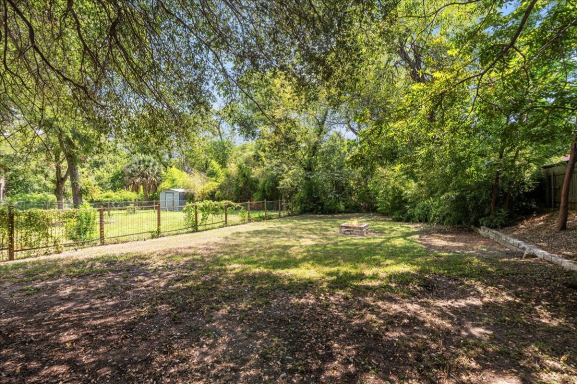 4313 Duval Street Austin, TX 78751 - Photo 37 of 40