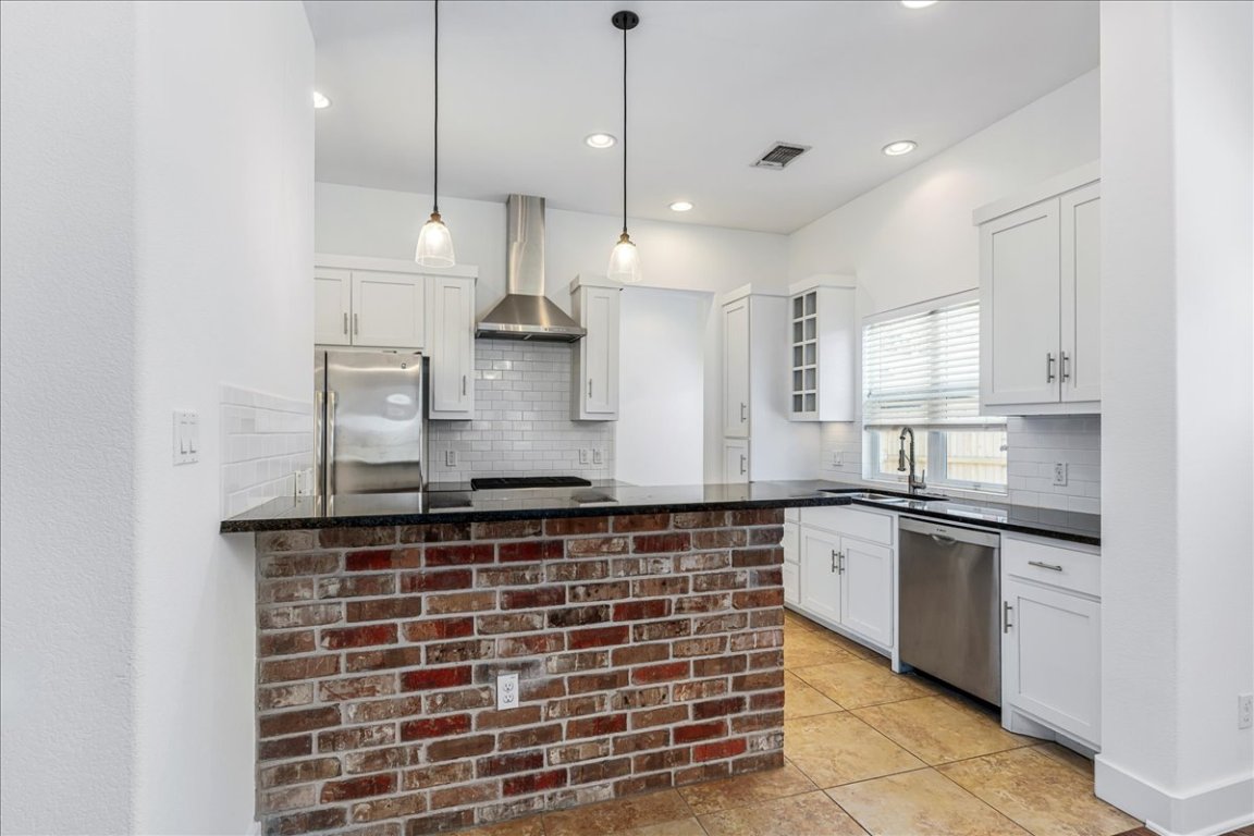 4313 Duval Street Austin, TX 78751 - Photo 4 of 40