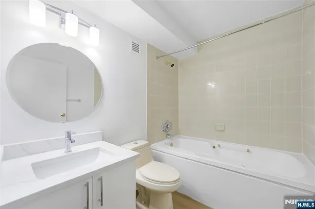 $320,000 | 316 Prospect Avenue, Unit 4E, Hackensack, NJ 07601