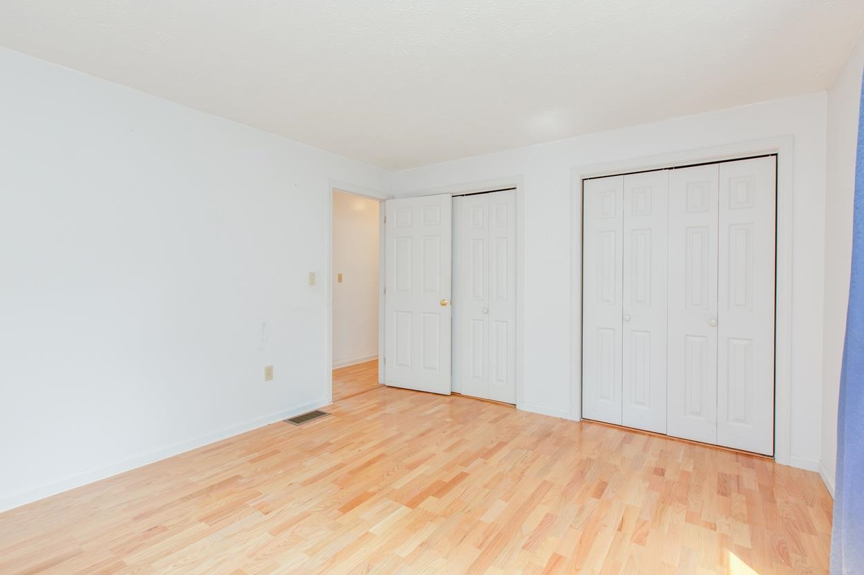 40 Ruth Avenue Manchester, NH 03109 - Photo 19 of 40