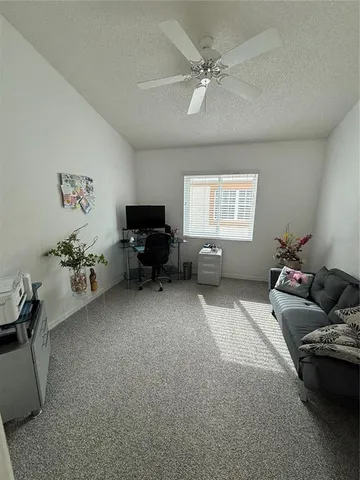 $4,500 | 1332 Capri Isles Boulevard, Venice, FL 34292