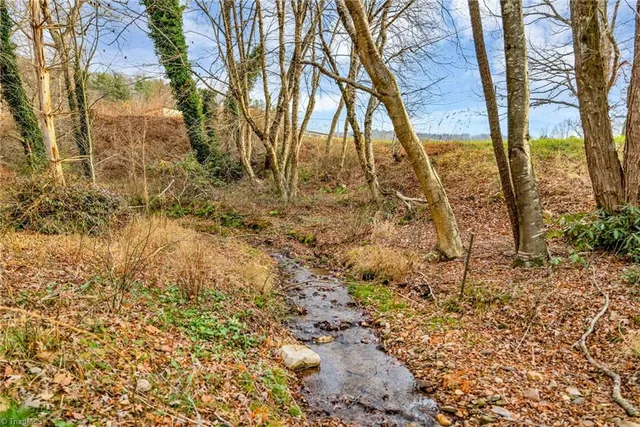 $299,900 | 134 Gap Creek Drive, Fleetwood, NC 28626