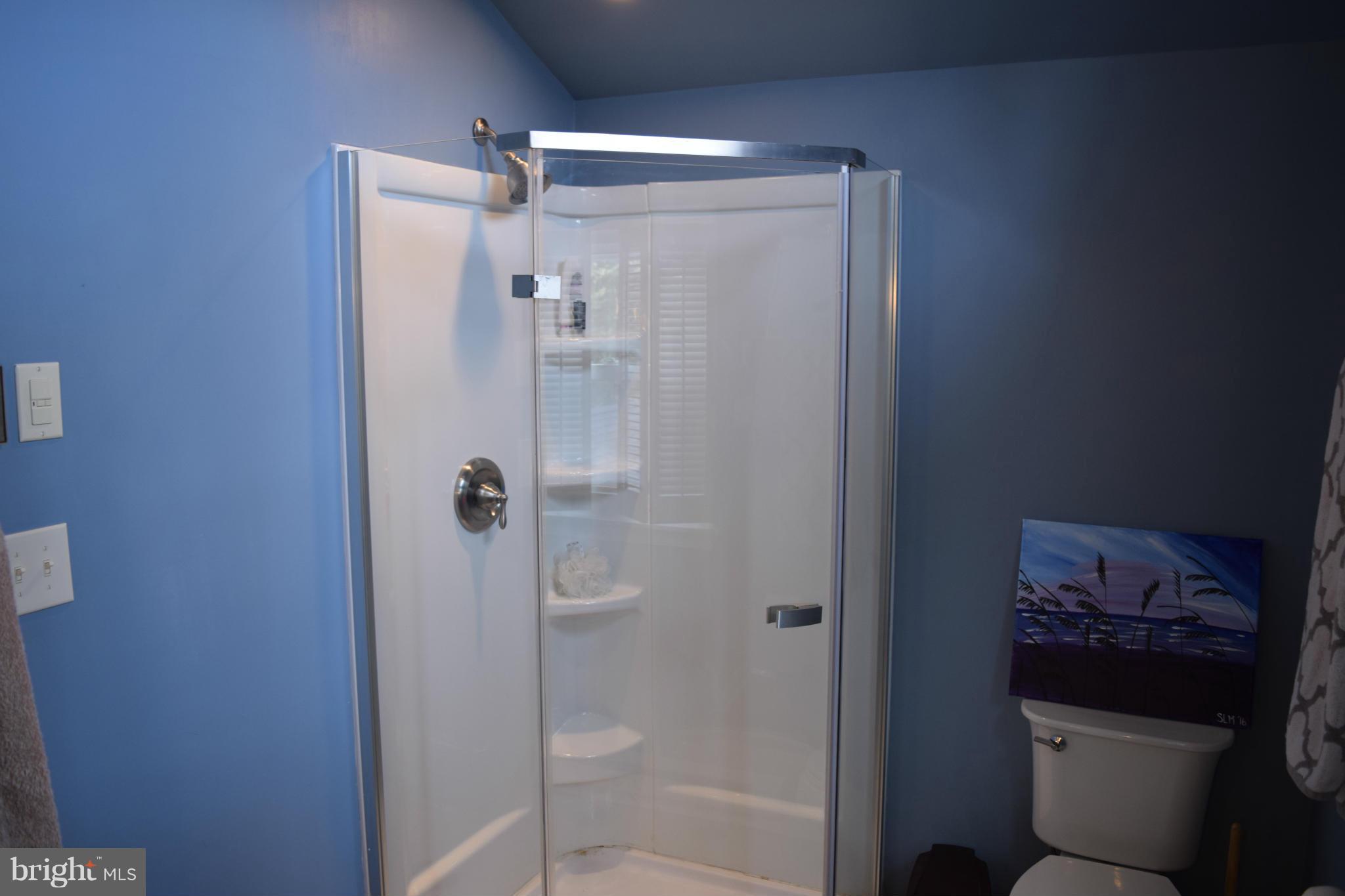 18818 Rolling Road Hagerstown, MD 21742 - Photo 17 of 23 Bath