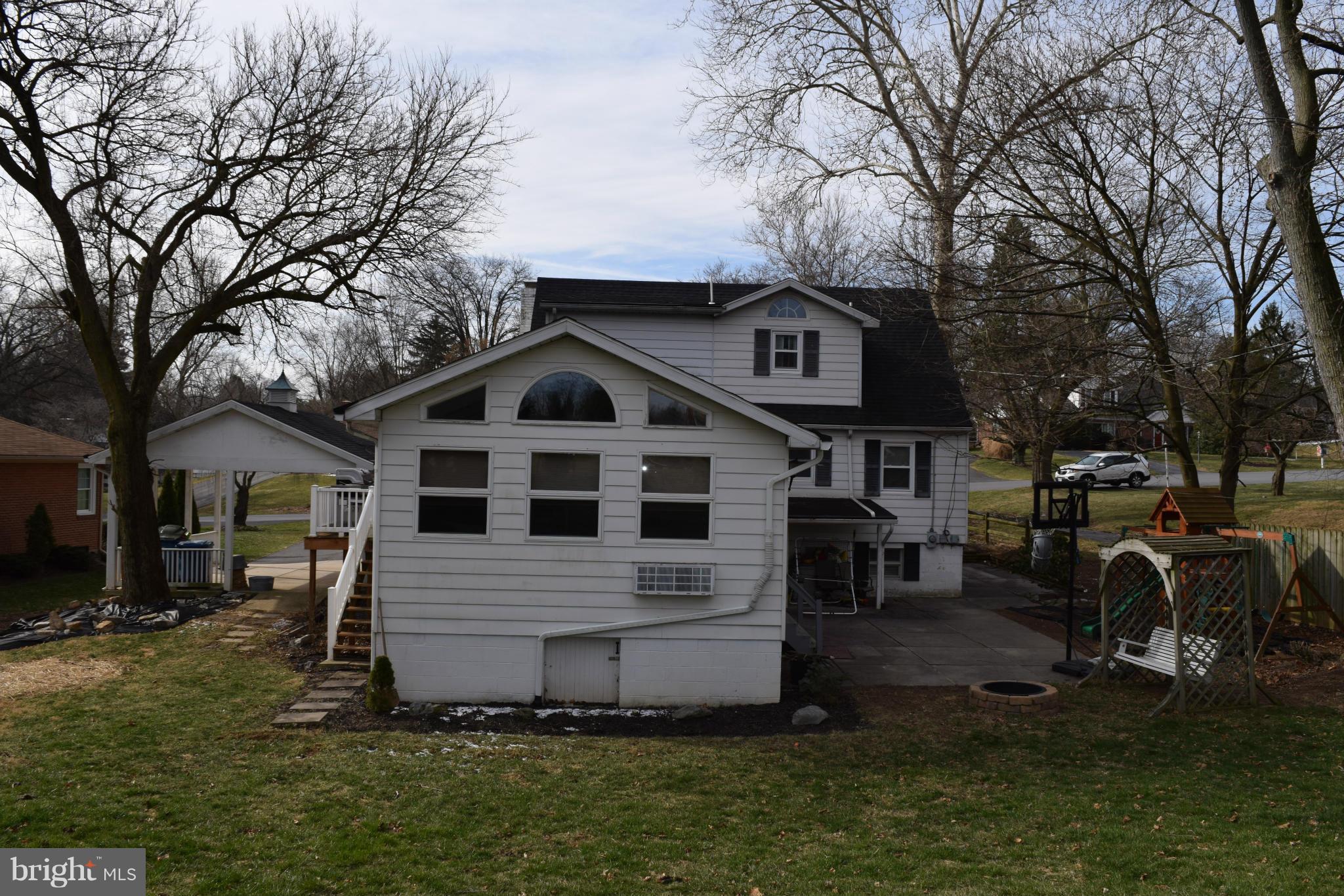 18818 Rolling Road Hagerstown, MD 21742 - Photo 23 of 23 Exterior (Rear)