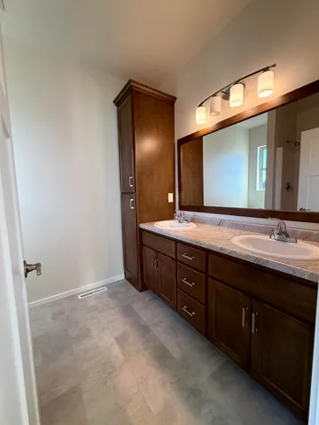 $439,900 | N9316 Gemstone Court, Appleton, WI 54915