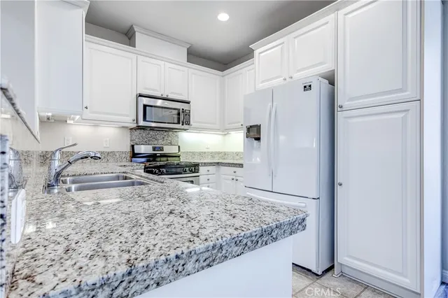 $2,700 | 17871 Shady View Drive, Unit 1302, Chino Hills, CA 91709