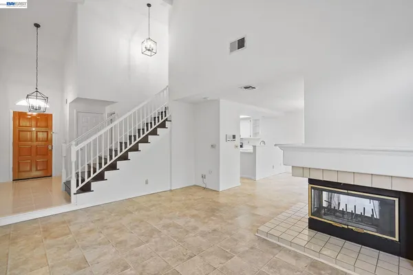 $3,850 | 493 South Clovercrest Lane, San Ramon, CA 94582