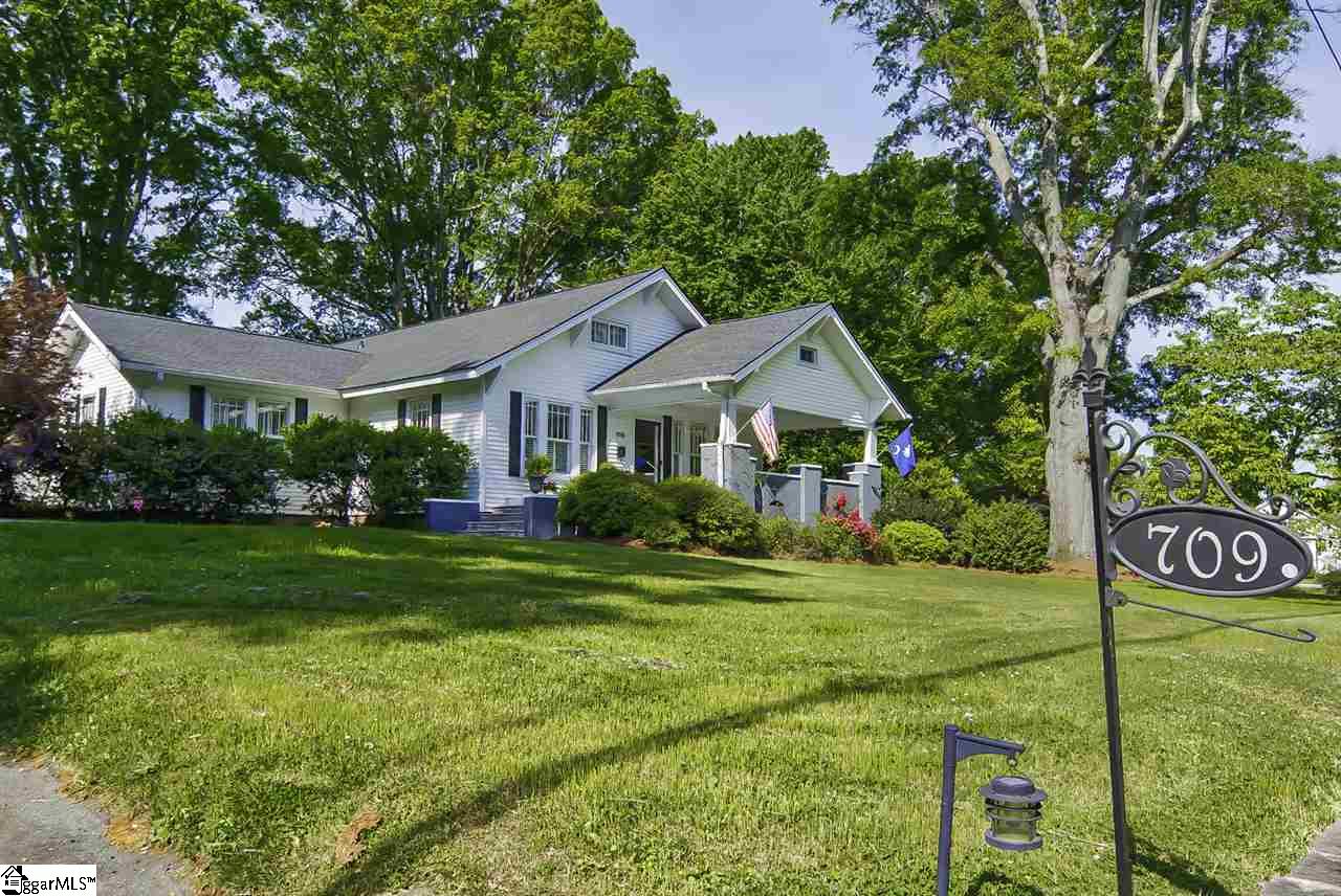 709 North Main Street Fountain Inn, SC 29644 - Photo 1 of 36