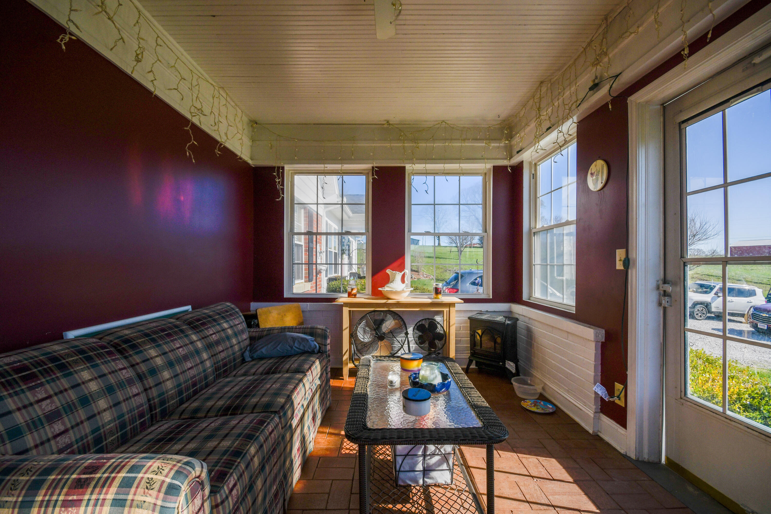2611 Spencer Road Mount Sterling, KY 40353 - Photo 37 of 60 Sunroom-2