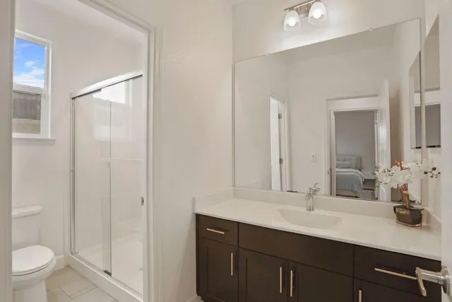 $799,900 | 17234 Hidden Pond Place, Lathrop, CA 95330