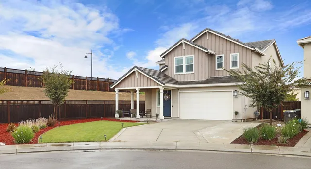 $799,900 | 17234 Hidden Pond Place, Lathrop, CA 95330