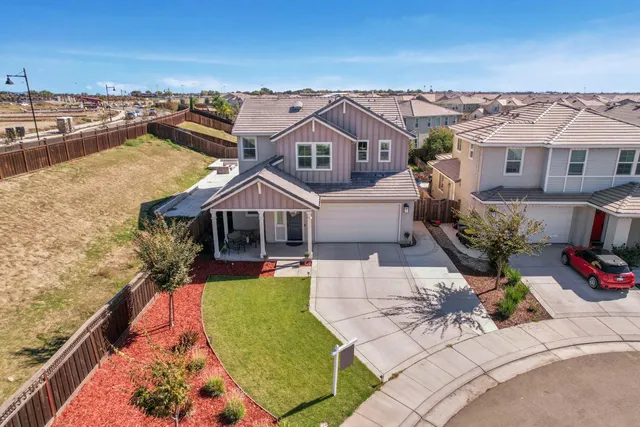 $799,900 | 17234 Hidden Pond Place, Lathrop, CA 95330