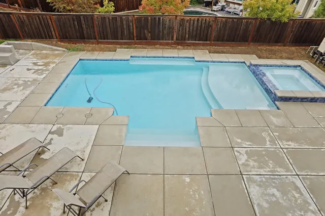 $799,900 | 17234 Hidden Pond Place, Lathrop, CA 95330