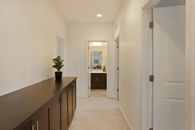 $799,900 | 17234 Hidden Pond Place, Lathrop, CA 95330