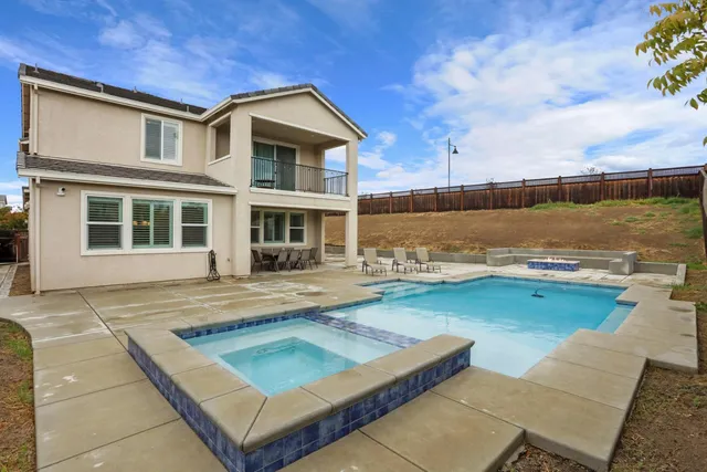 $799,900 | 17234 Hidden Pond Place, Lathrop, CA 95330