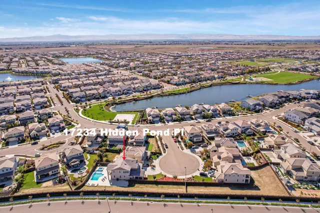 $799,900 | 17234 Hidden Pond Place, Lathrop, CA 95330