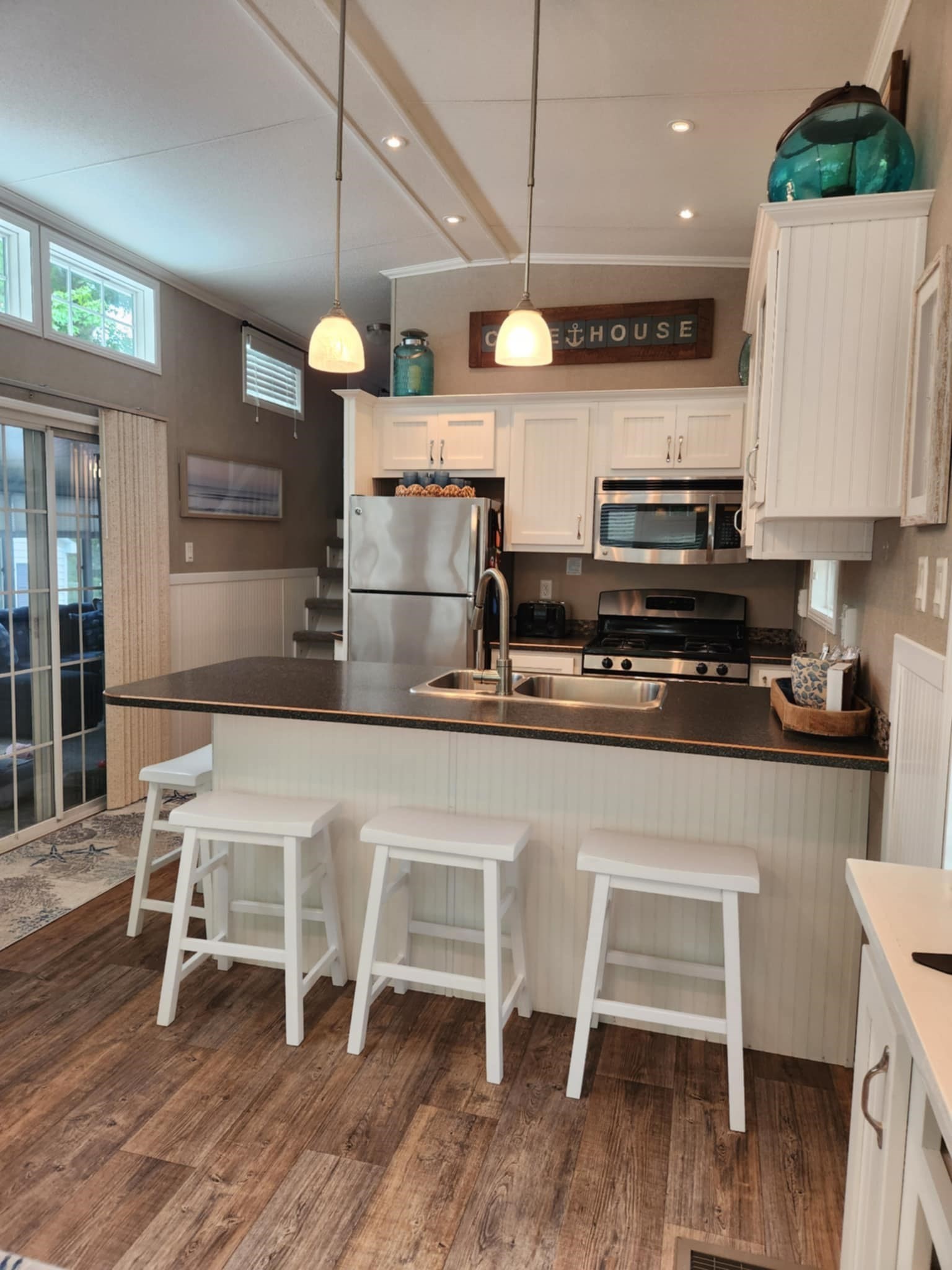 185 Cotuit Road, Unit MA 5 Sandwich, MA 02563 - Photo 9 of 40 Gallery Image 9