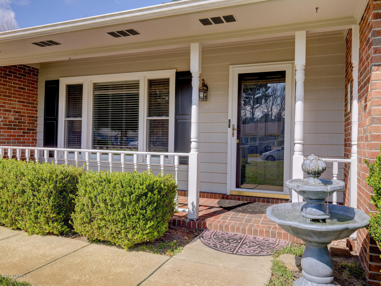 316 North Hampton Road Wilmington, NC 28409 - Photo 3 of 27 316 N Hampton Rd Wilmington NC-large-003