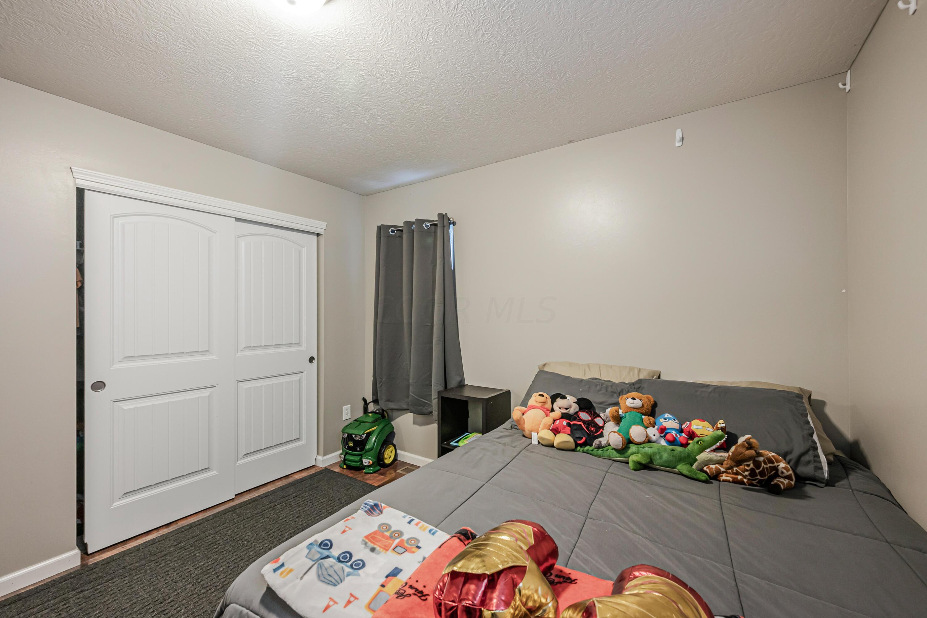 4477 Redbud Road Marion, OH 43302 - Photo 25 of 42 F8_4477_Redbud_025