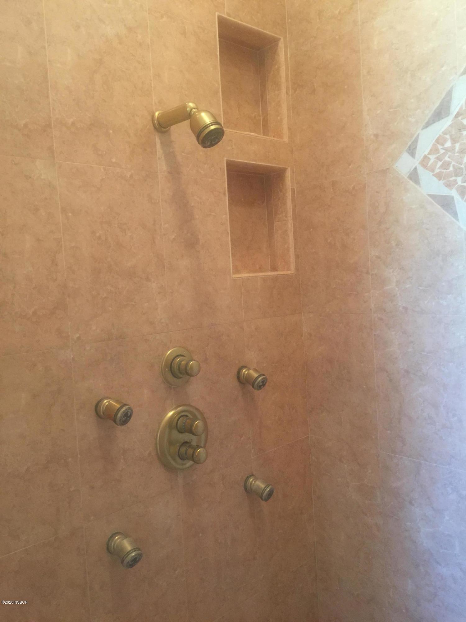 2610 Le Valley Road Lompoc, CA 93436 - Photo 18 of 36 a bathroom with a shower