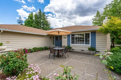 $899,000 | 7000 Oak Leaf Drive, Santa Rosa, CA 95409