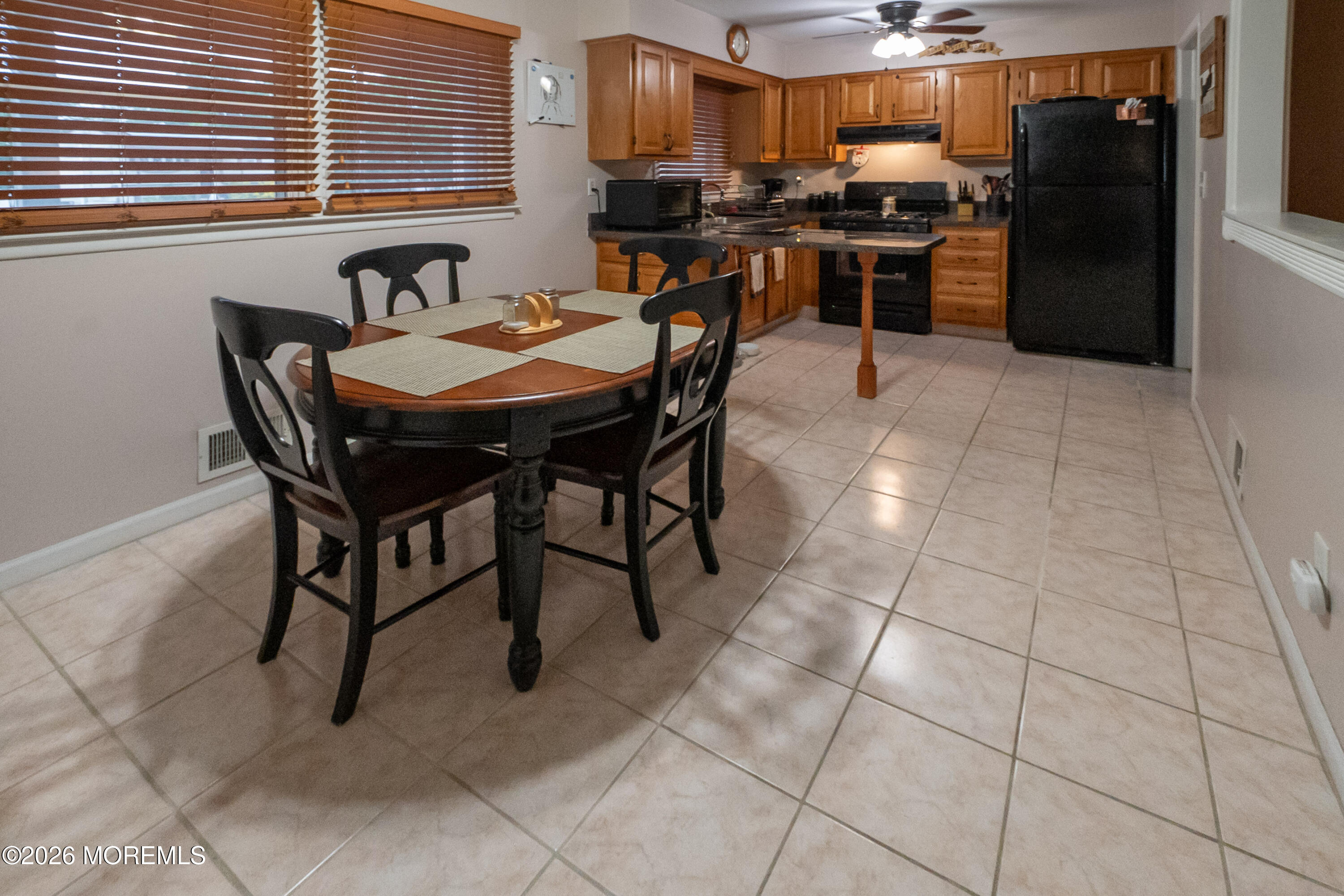 1035 Valley Stream Road Toms River, NJ 08753 - Photo 14 of 33 1035 Valley Stream-623765