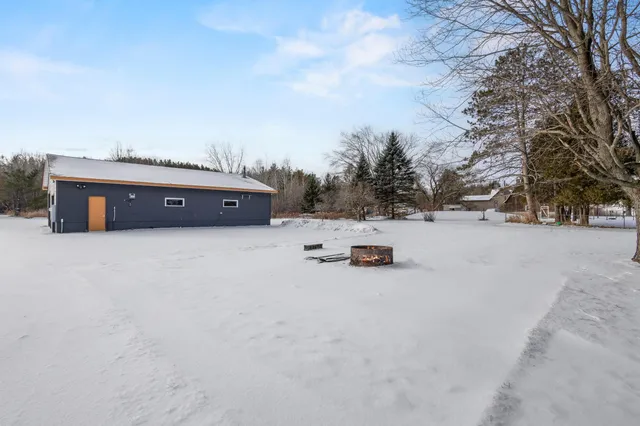 $339,900 | W1807 Highway 64, Marinette, WI 54143
