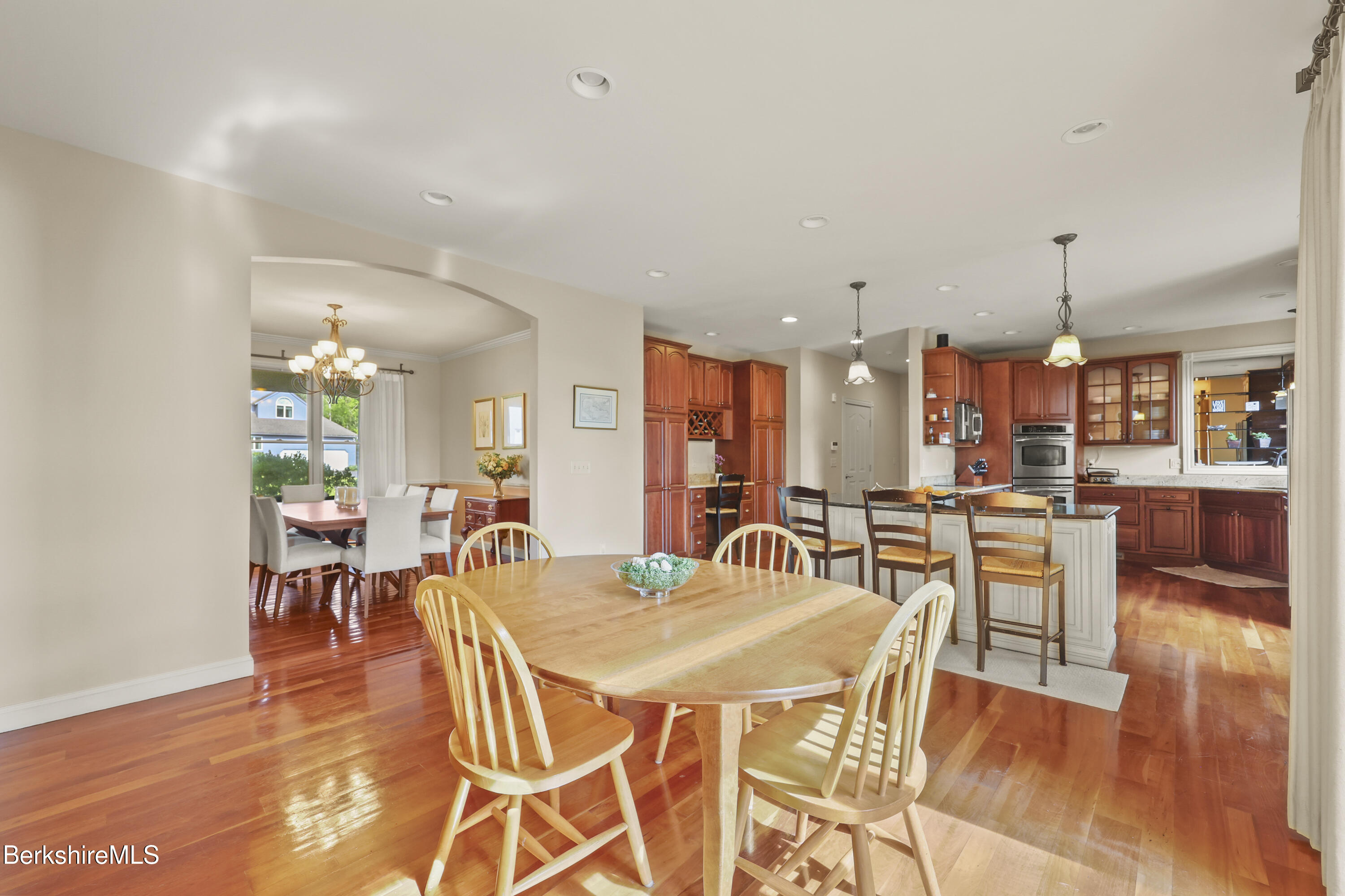 35 Meadow Ridge Drive Pittsfield, MA 01201 - Photo 36 of 81 130 Breakfast Area