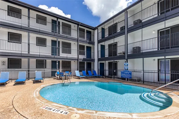 $769 | 6010 North Lamar Boulevard, Unit 219, Austin, TX 78752