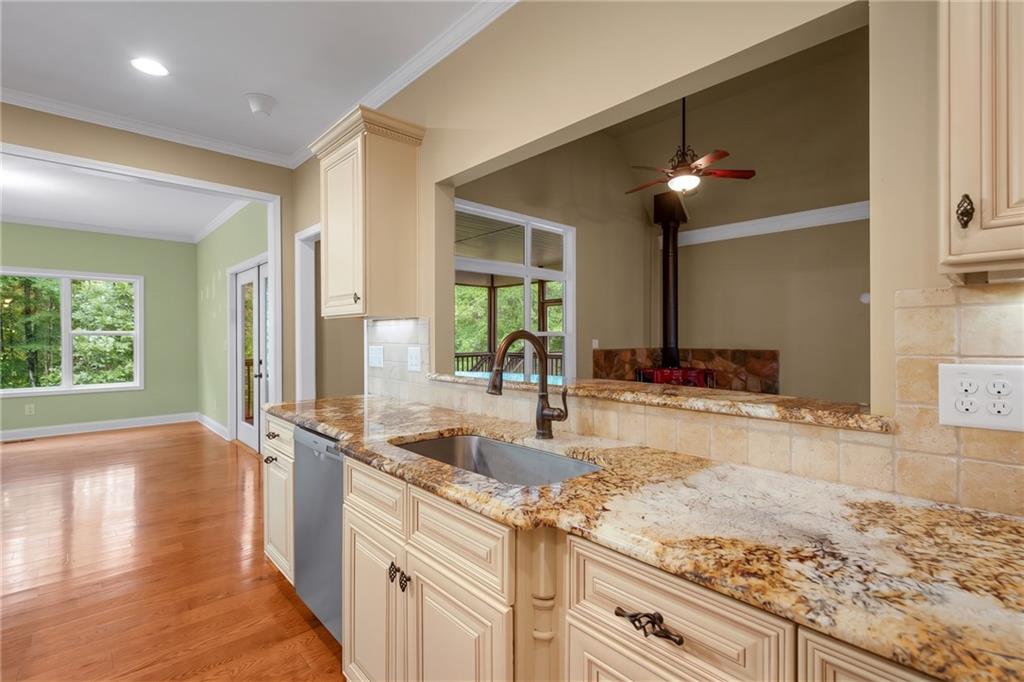 1215 Cullpepper Road Northeast Calhoun, GA 30701 - Photo 16 of 62 Gallery Image 16