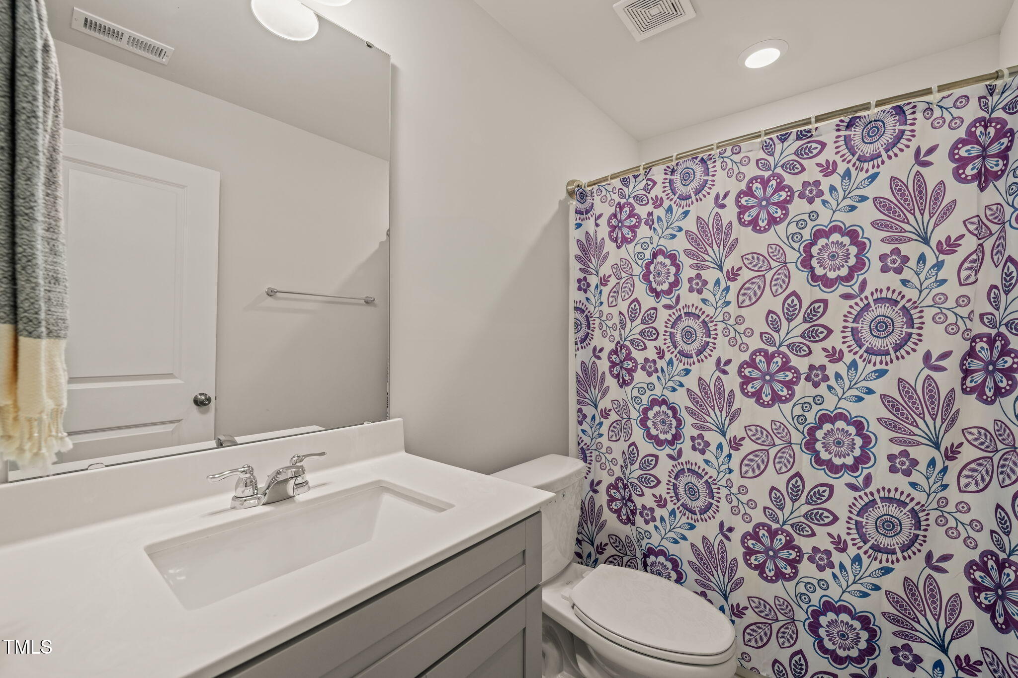 5430 Crescent Square Street Raleigh, NC 27616 - Photo 6 of 60 6-web-or-mls-untitled-33