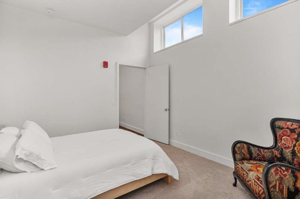 131 Main Street, Unit 2A1 Burlington, VT 05401 - Photo 35 of 39