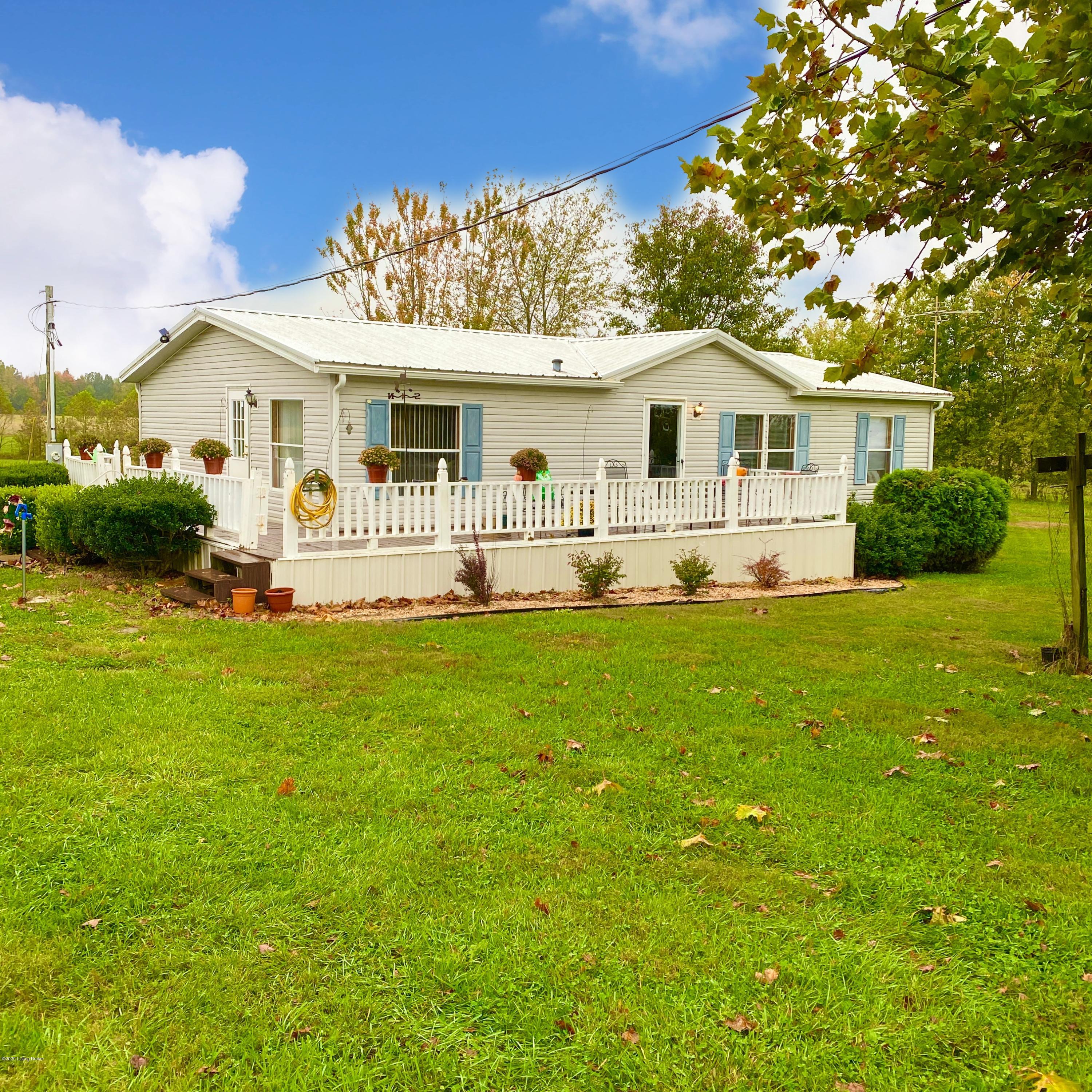 309 Tabbs Hollow Road Eastview, KY 42732 - Photo 1 of 32 E3B00BA4-27B5-47D3-A9E0-263CD051CF6E