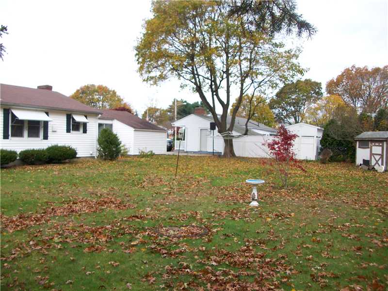 10 Beaver Road East Providence, RI 02915 - Photo 3 of 14 Exterior Front.