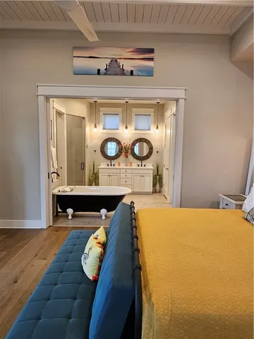 $885,000 | Undisclosed Address, Port Aransas, TX 78373