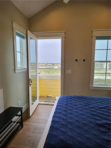 $885,000 | Undisclosed Address, Port Aransas, TX 78373