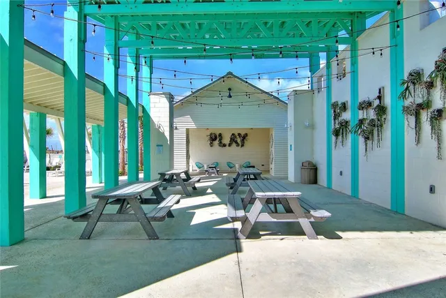 $885,000 | Undisclosed Address, Port Aransas, TX 78373