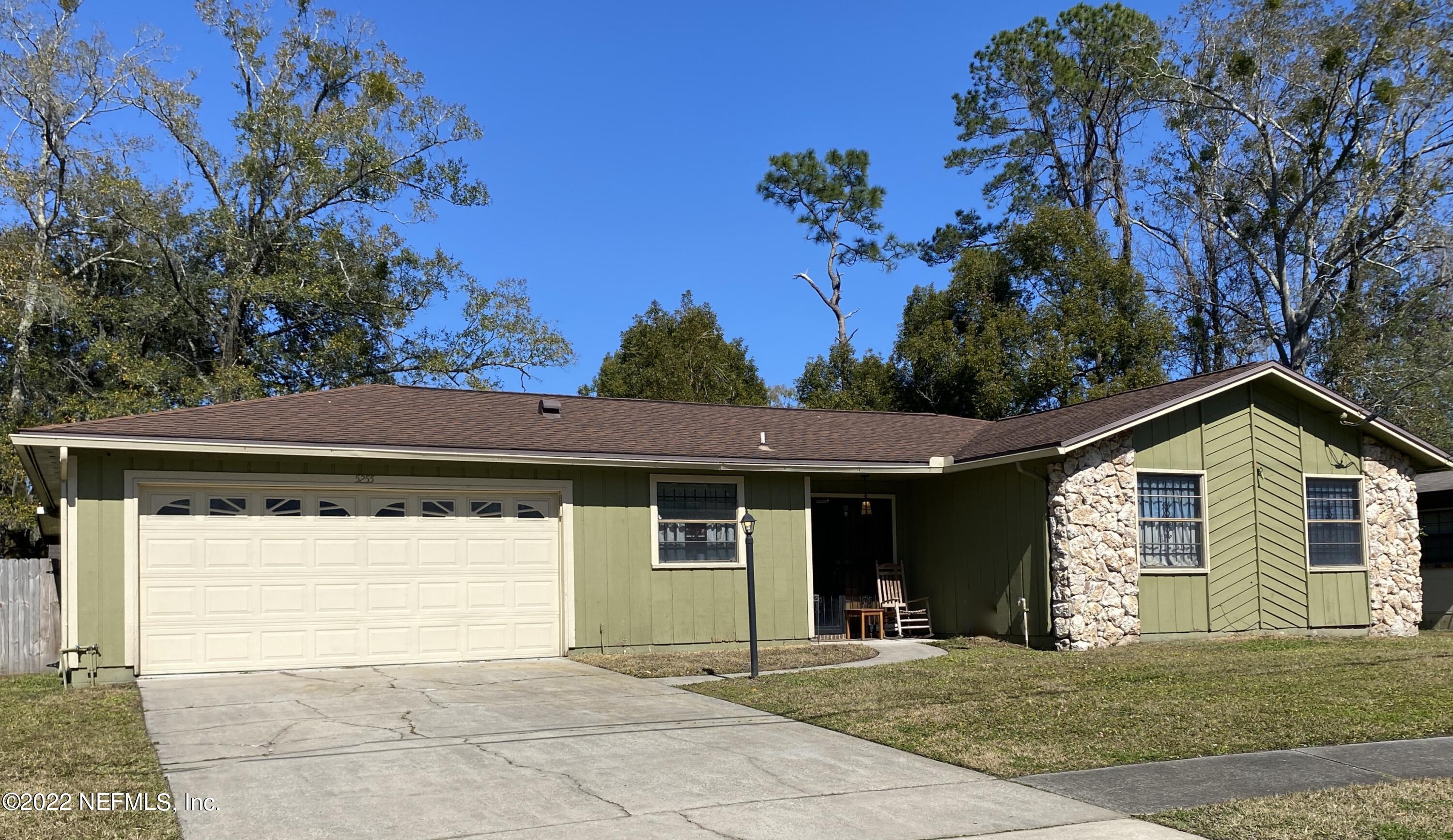 5255 Clarendon Road Jacksonville, FL 32205 - Photo 1 of 42 Front