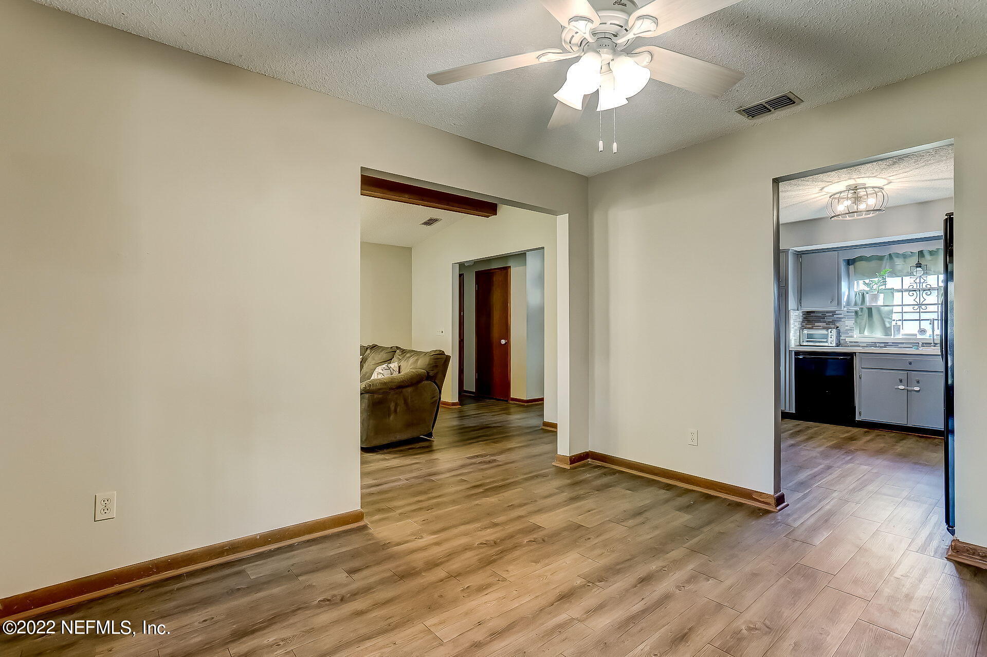 5255 Clarendon Road Jacksonville, FL 32205 - Photo 13 of 42 Alt view dining room