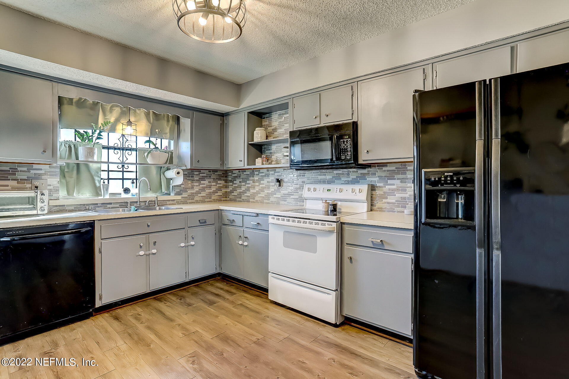 5255 Clarendon Road Jacksonville, FL 32205 - Photo 16 of 42 Alt View of kitchen