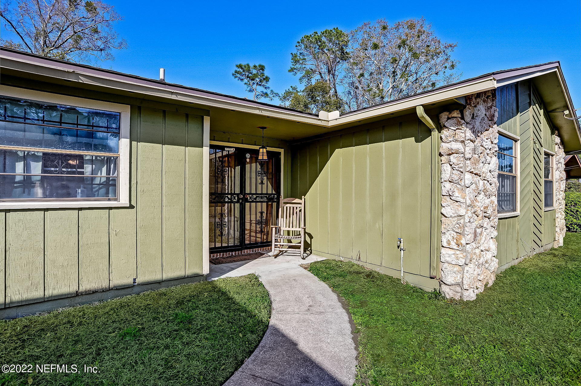 5255 Clarendon Road Jacksonville, FL 32205 - Photo 2 of 42 Front of home